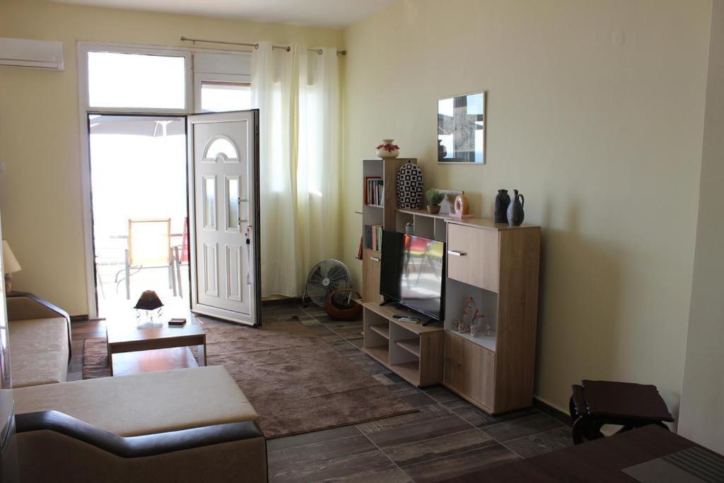 Globy Seaview Apartments Kavála Luaran gambar