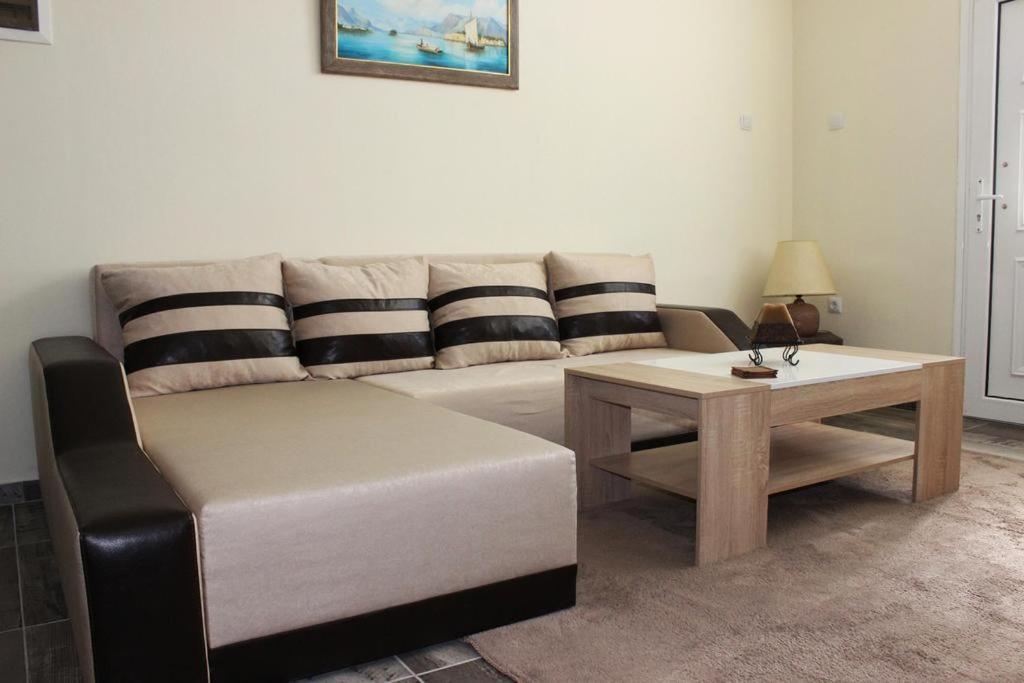 Globy Seaview Apartments Kavála Luaran gambar